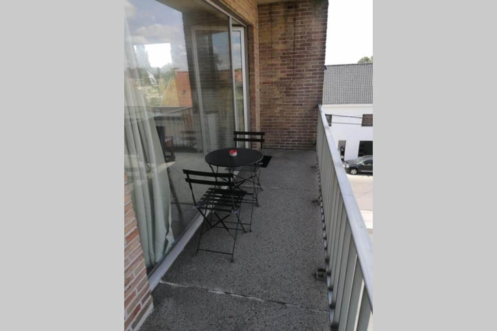 Modern And Private Studio With All Comfort! Apartment Roeselare Exterior photo